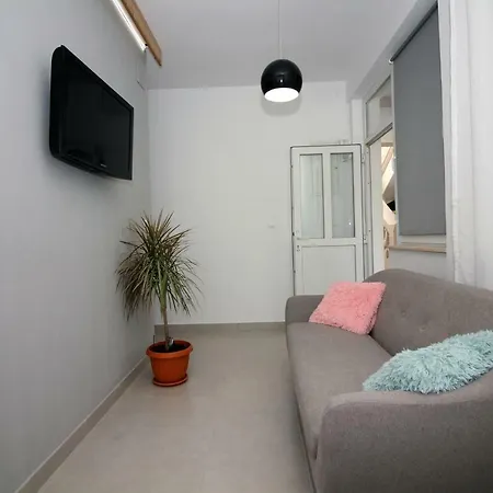 Apartmani Nika Tisno Exterior photo