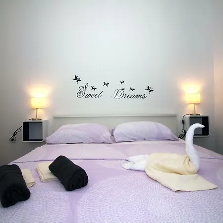 Apartmani Nika Tisno Exterior photo
