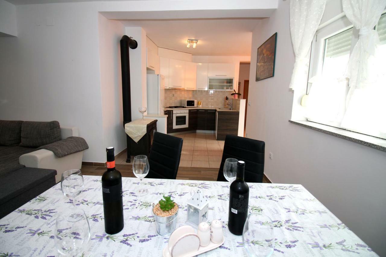 Nika Apartment